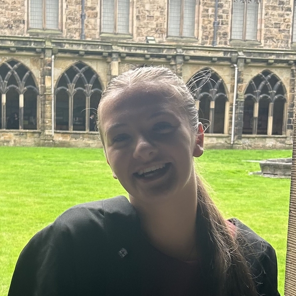 Lilly - English tutor - Darlington