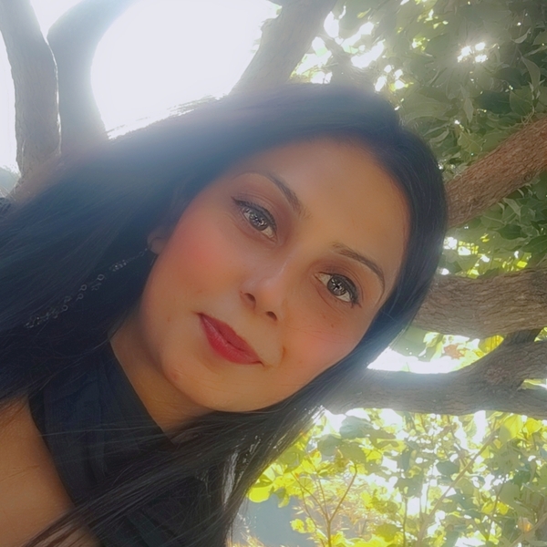 Heena - Hindi tutor - Delhi