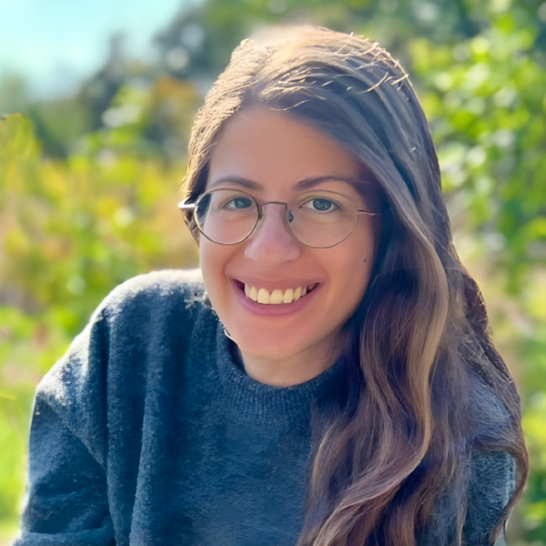 Livia - Guitar tutor - Leicester