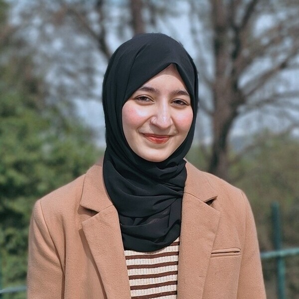 Hira - Biology tutor - Birmingham