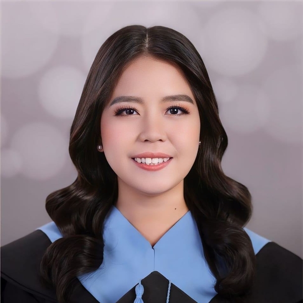 Reyna Virginie - English speaking teacher - Cebu City