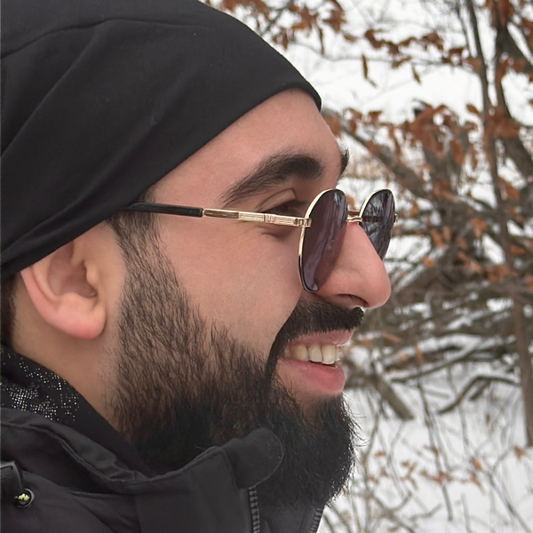 Ali - English tutor - Toronto