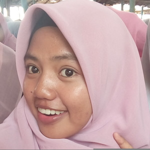Adesti - Guru memasak - Bukit Kecil