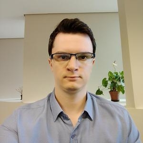 Roger - Professor de Matemática - Porto Alegre