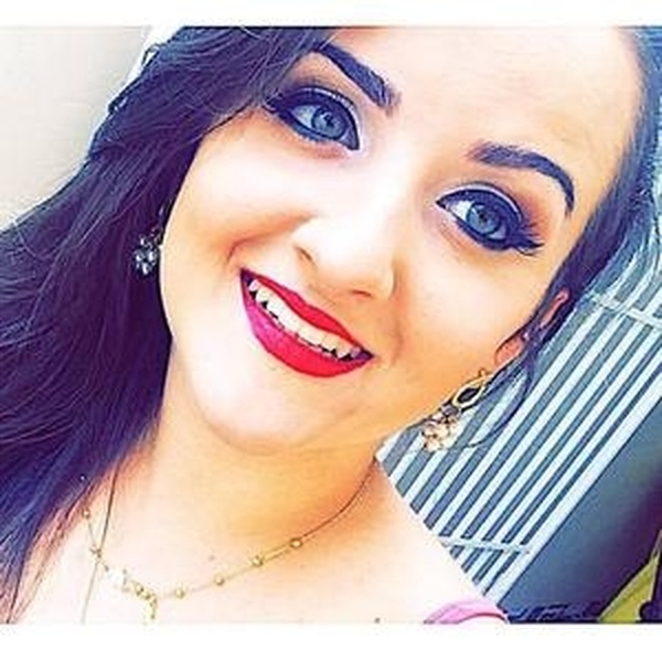 Caroline - Professor de inglês - Presidente Epitácio