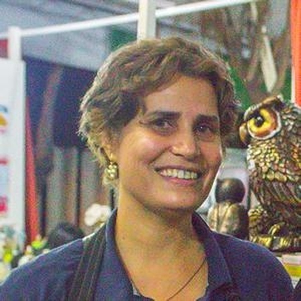 Adriana - Professor de geografia - Ribeirão das Neves