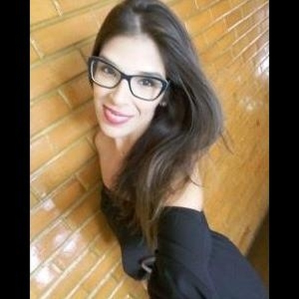 Francine - Professor de português - Volta Redonda (Rio de Janeiro)