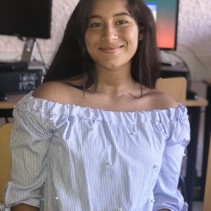 Wafa - Prof de soutien scolaire - Cergy