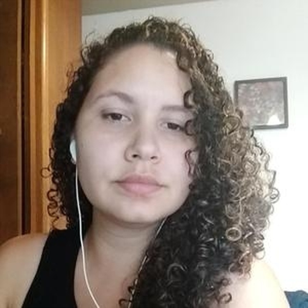 Nayara - Professor de inglês - Maricá