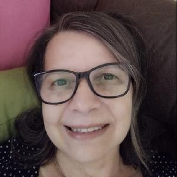 Marines - Professor de inglês - Jacareí (São Paulo)