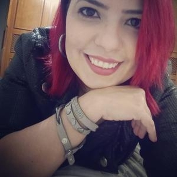 Aline - Professor de violão - Santos