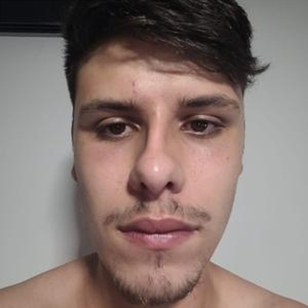 Caio - Professor de matemática - Barra Mansa
