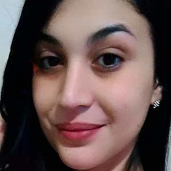 Ana Carolina - Professor de inglês - Presidente Prudente
