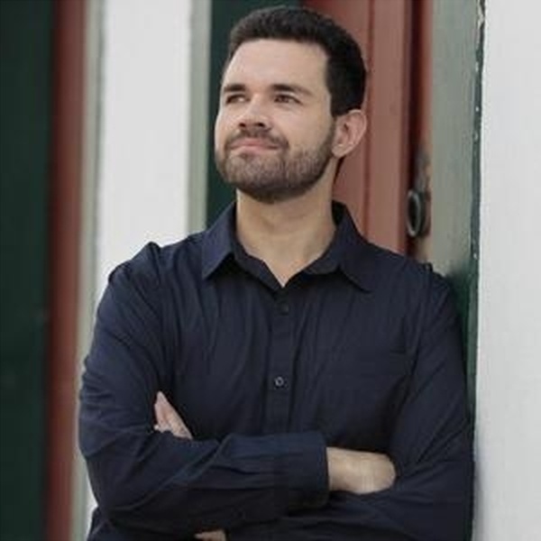 Gustavo - Professor de matemática - São João Del Rei