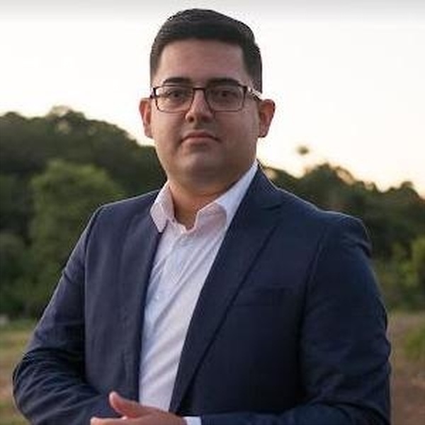 Patrik - Professor de matemática - Jundiaí