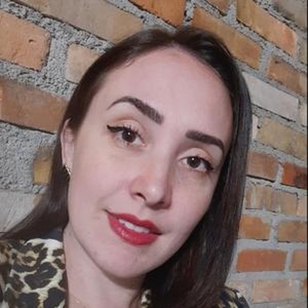 Gabriela - Professor de matemática - Içara (Santa Catarina)