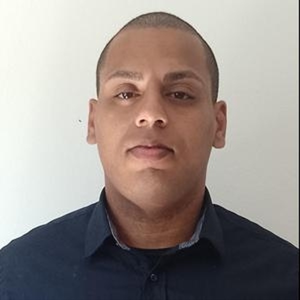 Everton - Professor de comunicação - Rio de Janeiro