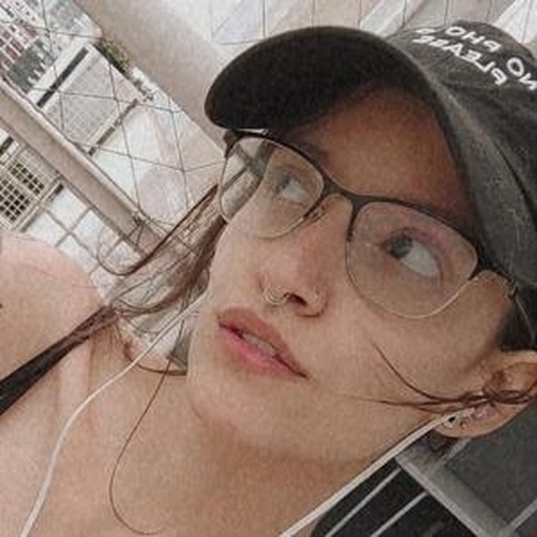 Julia - Professor de inglês - Belo Horizonte