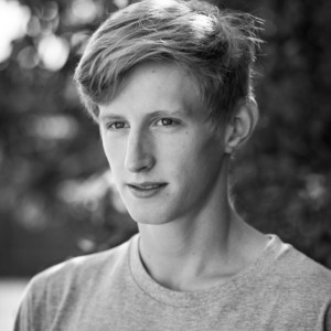 Theo - Prof de physique - Idron