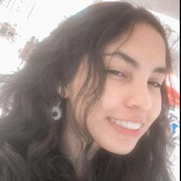 Gabriela - Professor de matemática - Curitiba
