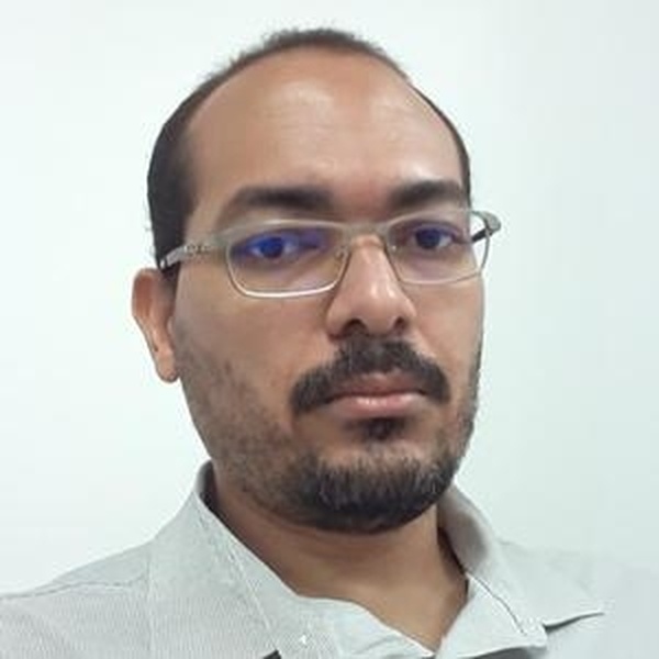 Vitor - Professor de administração - Salvador