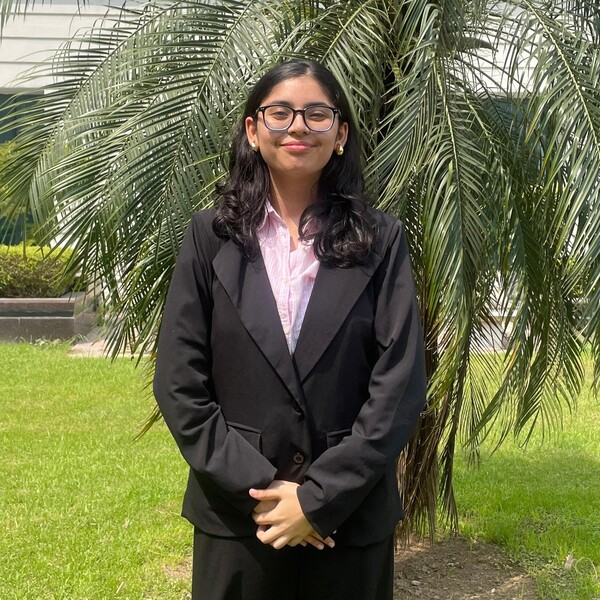 Aamya - English teacher - Jammu