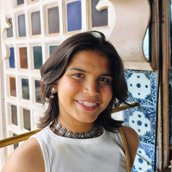Aarya - Drawing teacher - Ajmer