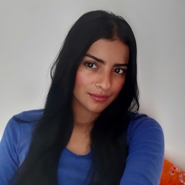 Liyeth Yurani - profesor de danza oriental - Apartadó