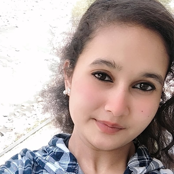 Harshika - English tutor - Agra