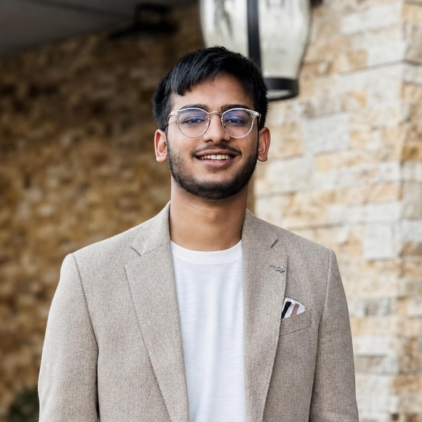 Akhil - Medicine tutor - London
