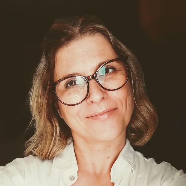 Ana Cristina - Professor de Leitura - Sesimbra