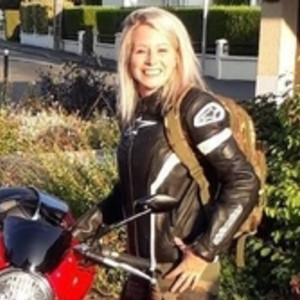 Marine - Prof d'aide à la rédaction de cv - lettre de motivation - Saint-Christophe-du-Luat