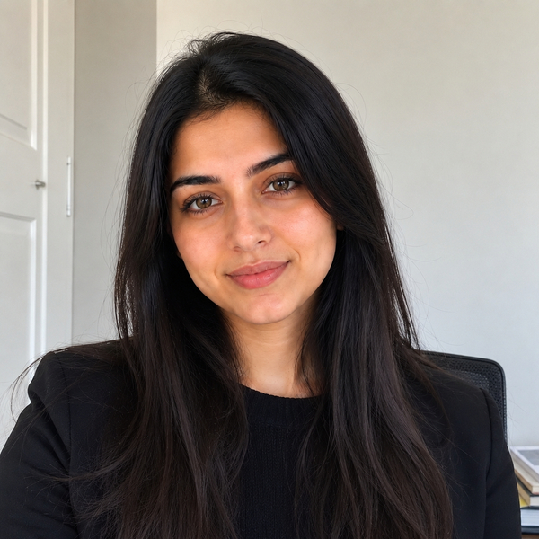 Hira - Algebra tutor - London