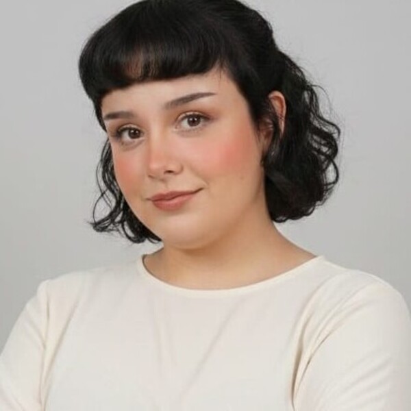 Amanda - Professor de inglês -