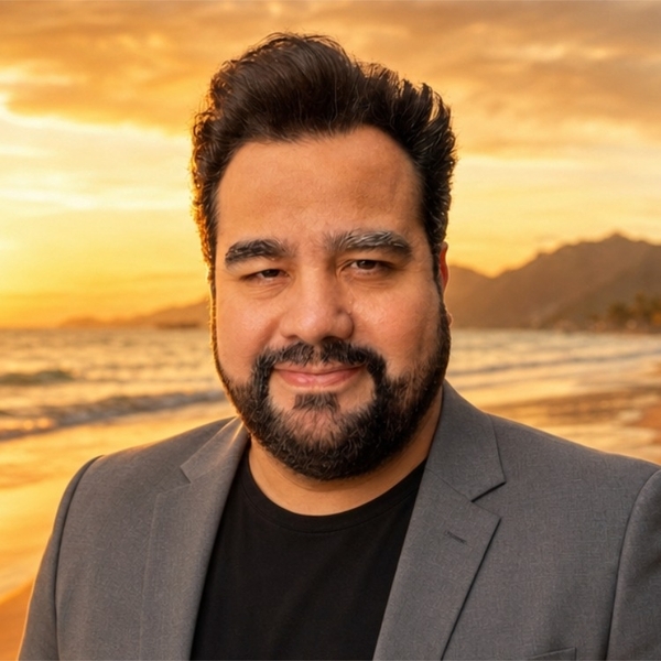 Arnaldo - Professor de canto - São Paulo