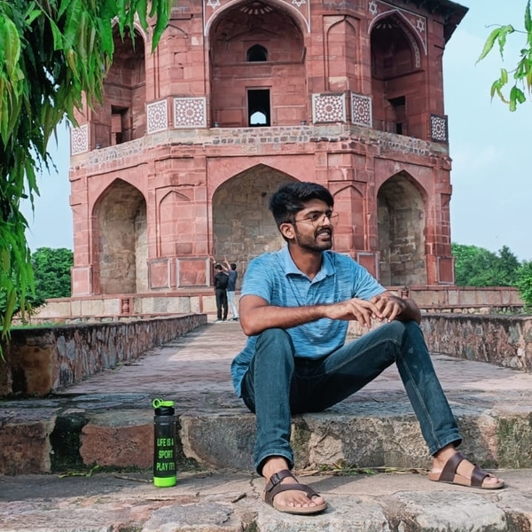 Nitesh - History tutor - New Delhi