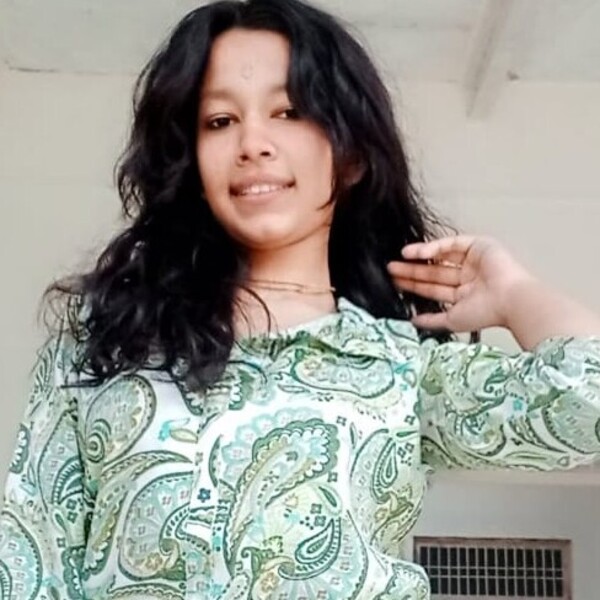 Divya - Political Sciences teacher - Mathura