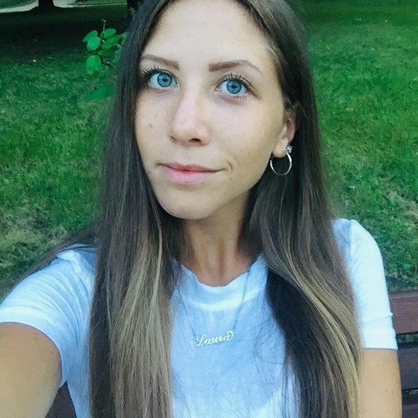 Laura - Insegnante di grammatica - Galliate