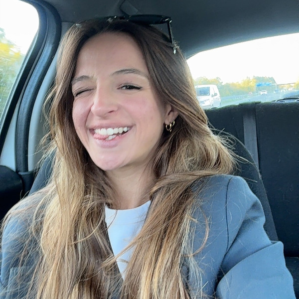 Lucie - Prof d'anglais - Launaguet