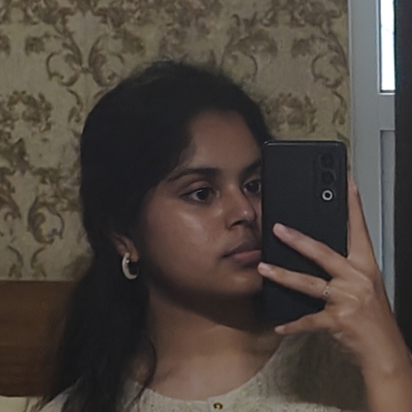 Akshitha - History tutor - Hyderabad