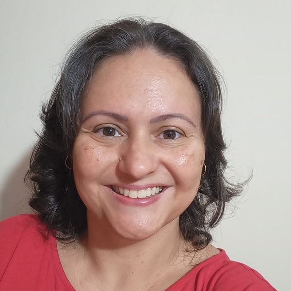 Naiara - Professor de reforço escolar - Franca