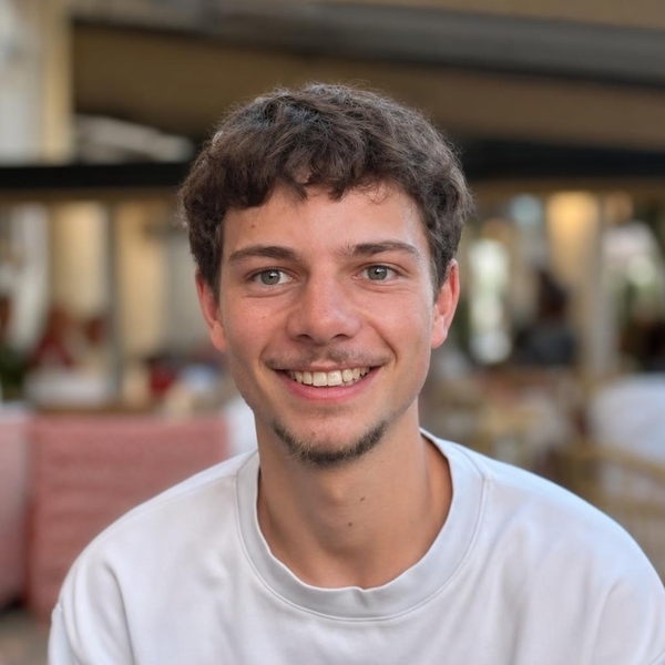 Loan - Prof de maths - Villeneuve-d'Ascq