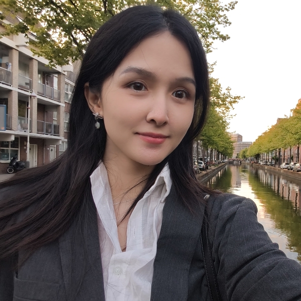 Josie - Leraar chinees - Den Haag