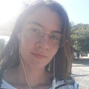 Clarice - Professor de química - 