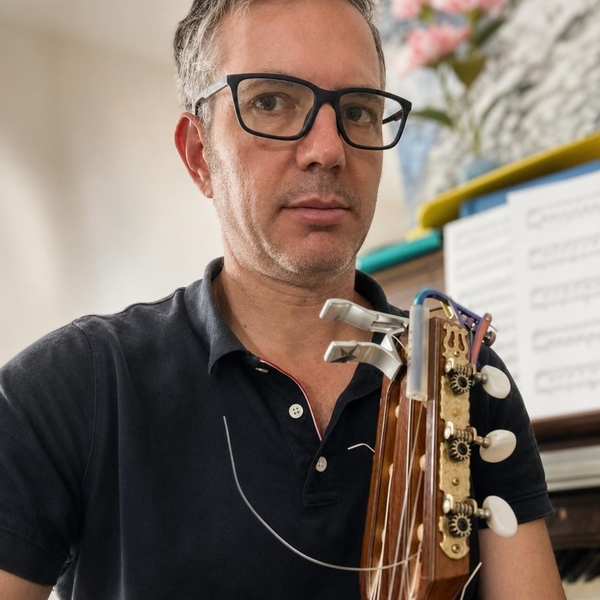 Lionel - Prof de guitare - Soyons