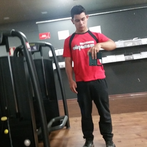 Mateus - personal trainer - Belo Horizonte