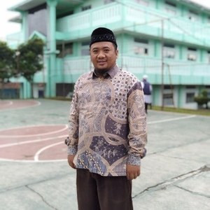 Muhammad Jayadi Kusuma - Guru mengemudi mobil - Tamansari