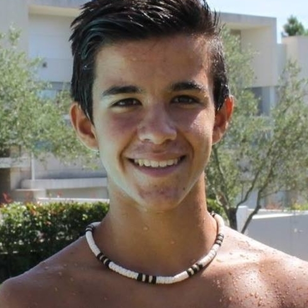 Hugo - Professor de inglês - Maia