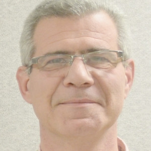 Henri - Prof d'aide aux devoirs - Plouay