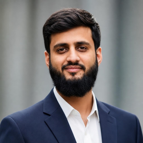 Saqib - Lehrkraft für Mathematik - Bielefeld